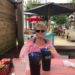 Meet your Posher, Christine